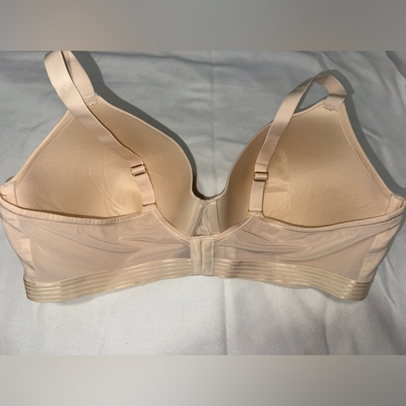 NEW NEVER WORN INTIMATES BRAS SIZE 44DDD - Picture 6 of 7
